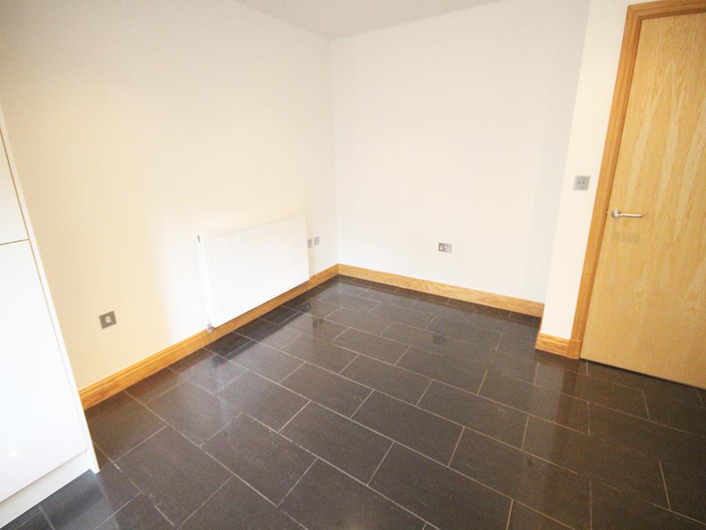 2 bedroom apartment For Sale in Foulridge, Colne - IMG_0290.jpg